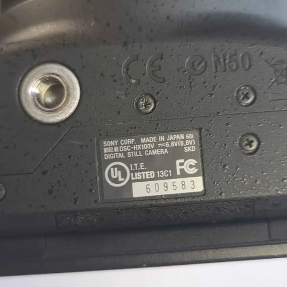 Sony Cyber-shot DSC-HX100V Digital Camera